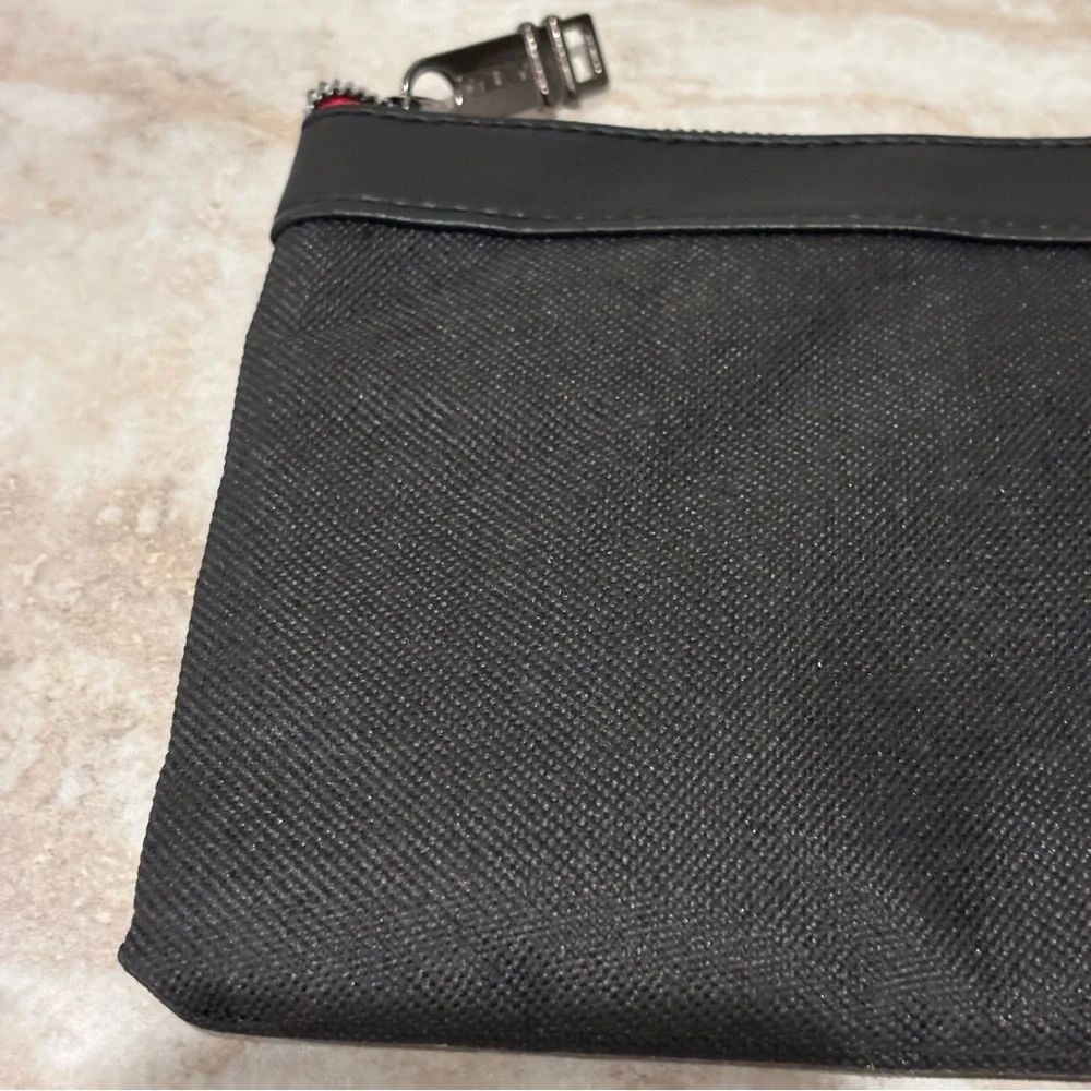 Tumi nylon zip cosmetic pouch